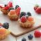 Crostatine alla crema con frutti di bosco: ingredienti e procedimento